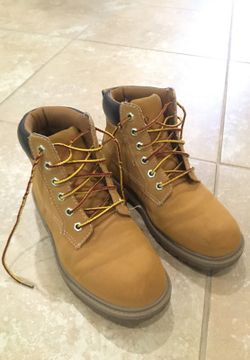 Boys Tan boots