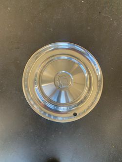 Vintage hubcap Crome