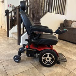 Jazzy Elite Hd  Scooter Electric Wheelchair 