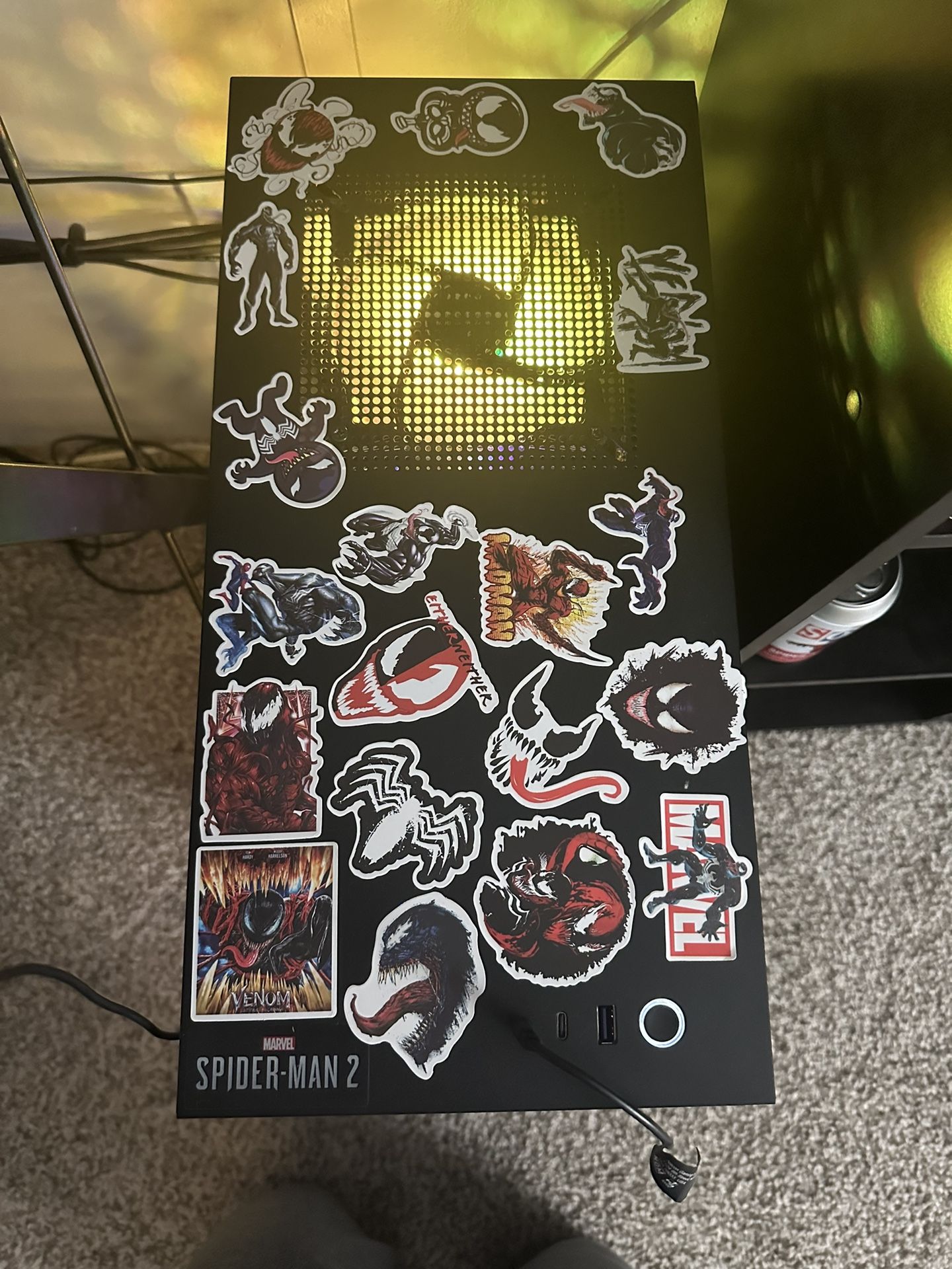 CUSTOM PC (GeForce 3070) W/ Capture Card, Keyboard, Wireless Mouse, Microphone and Camera