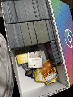Lot of Pokemon Trading Cards bulk