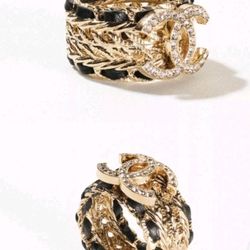 Cc Ring Gold And Black Size 7