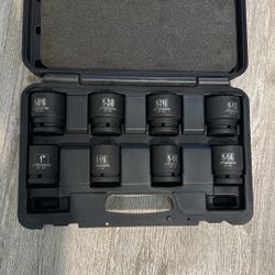 Pittsburgh Pro 8 Pieces Socket Set