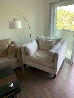 Modern ArmChair Sofa insanely Comfortable