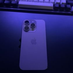 iPhone 15 Pro - 128 GB - Fully Unlocked 