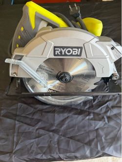 Ryobi 7 1/4 saw with laser light