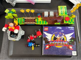 Lego Sonic the hedgehog green hills zone set # 21331