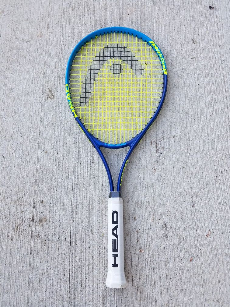 Tennis racket