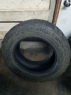 33 x 12.50R20 LT EXTREME COUNTRY