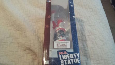 MLB Liberty Statue