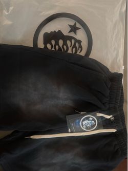 Black hellstar shorts