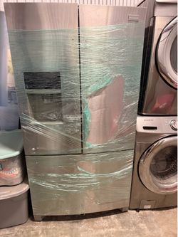 Frigidaire Refrigerator