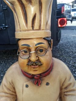 Italian mini chef statue