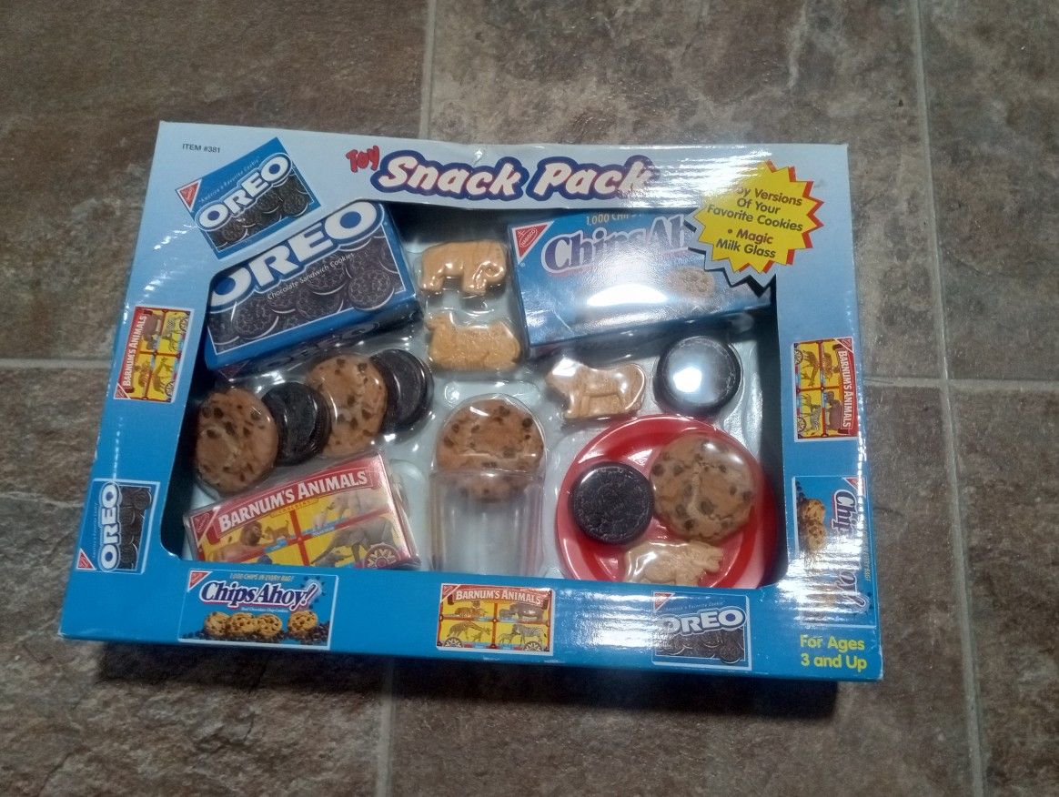Toy Snack Pack NEW