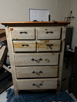Wooden 6 draw dresser