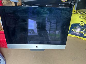 Apple iMac All-in-One Desktop Computer