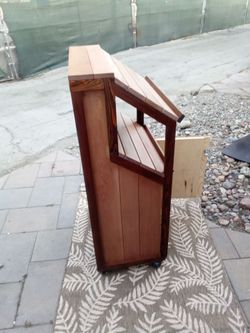 Podium/Lectern/Safe Pkg. Delivery