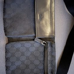 Authentic Gucci Belt Gg Canvas Black Leather Shoulder Bag Asking  $450 or best offer