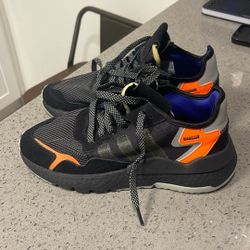 Running Shoes Size 7