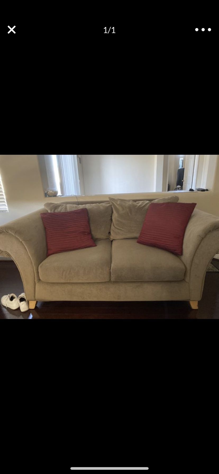 Couch (free)