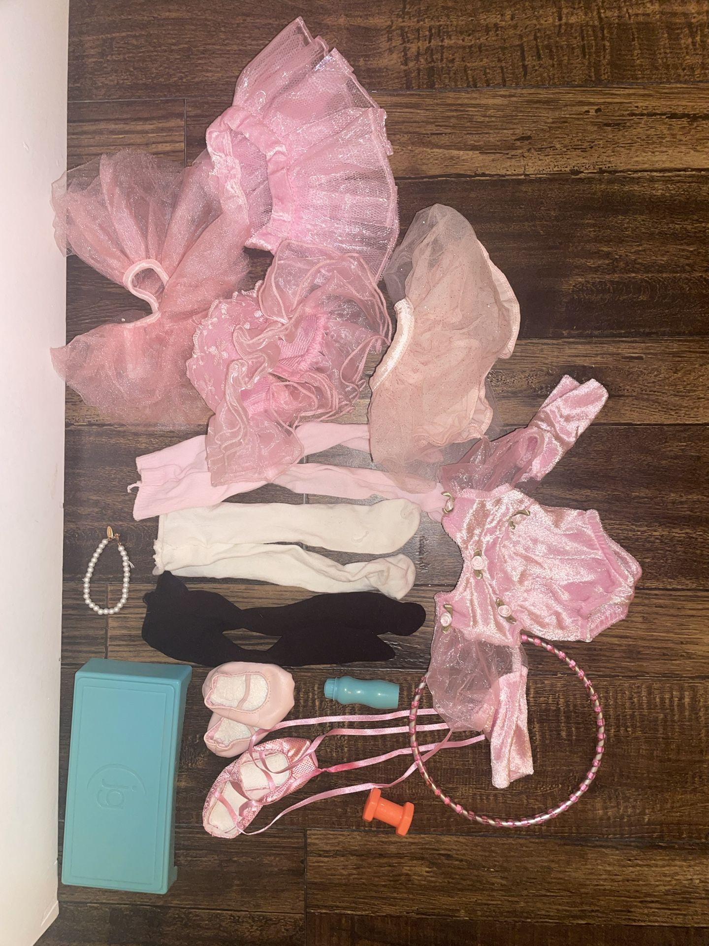 American Girl Doll Ballet Dance/fitness set And Reindeer