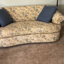 Ethan Allen Love Seat
