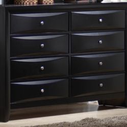 Double Dresser w/mirror