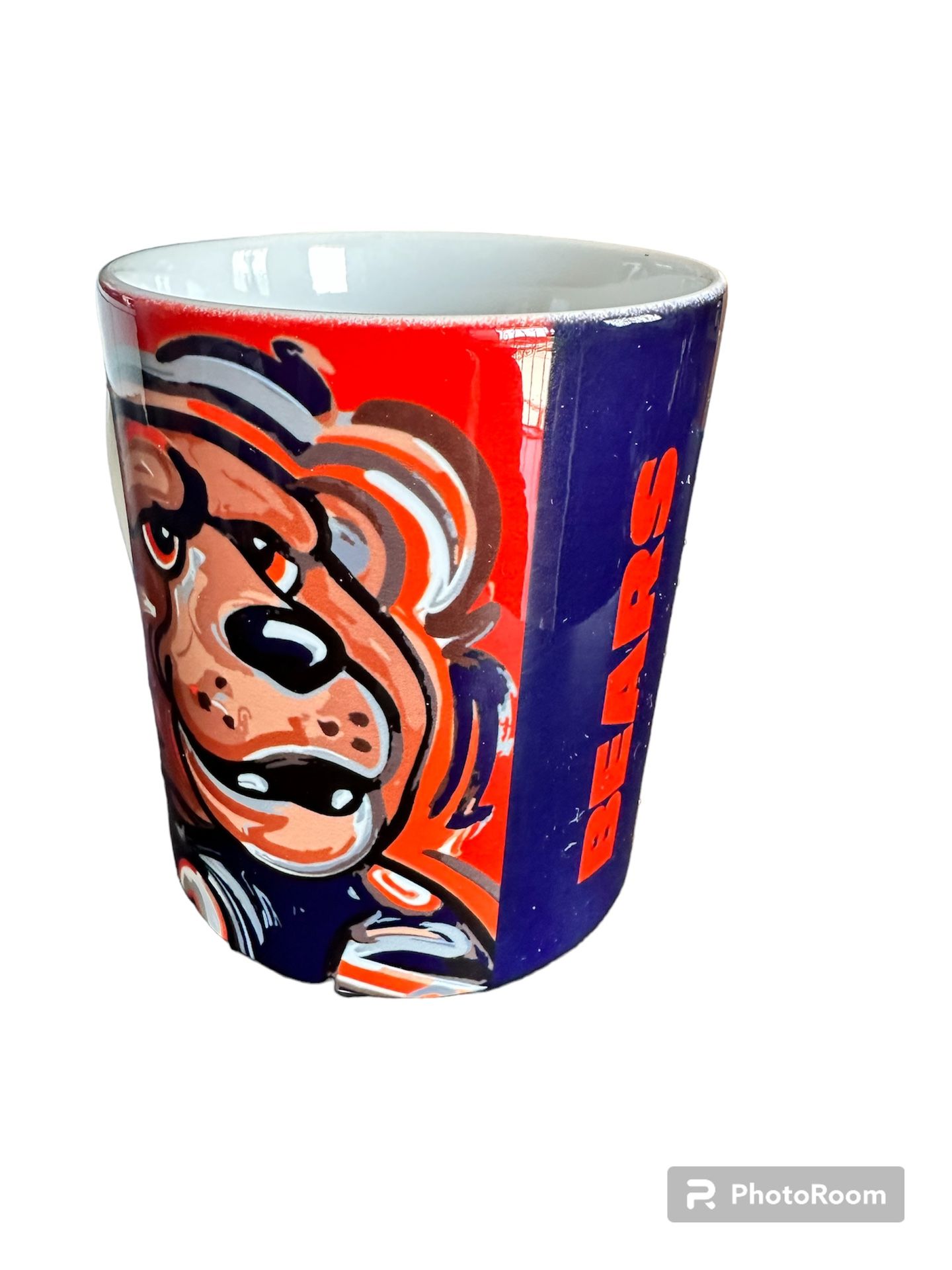 Chicago Bears art coffee cup.