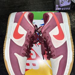 Nike Sb Dunk Low Skate Like A Girl 