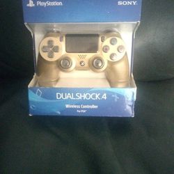 PS4 Gold Controller 