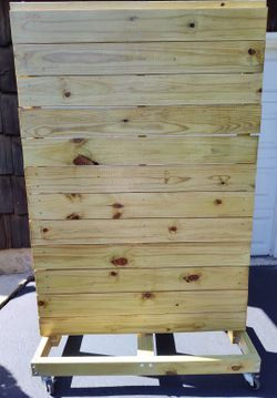 ***WOODEN PARTY BACKDROP – HAND-BUILT, WEATHERPROOF, & MOBILE***