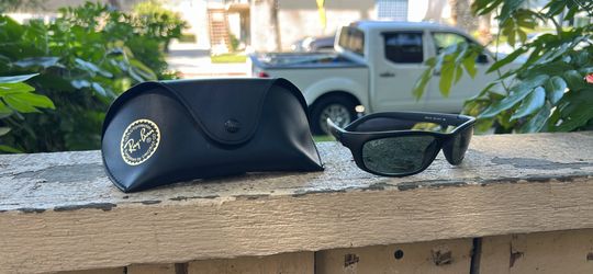 Raybans With Case