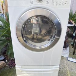 LG Front load gas dryer