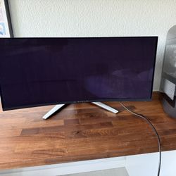 Alienware O-LED Ultrawide Monitor 34”