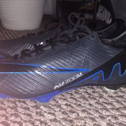Black And Blue Mercurial Soccer Shoes 