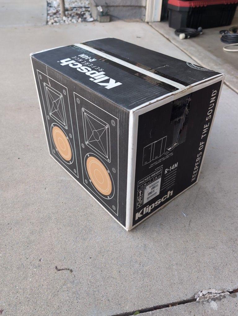 Klipsch R-14M Bookshelf Speakers