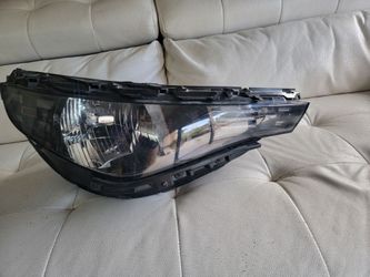 Kia soul headlight