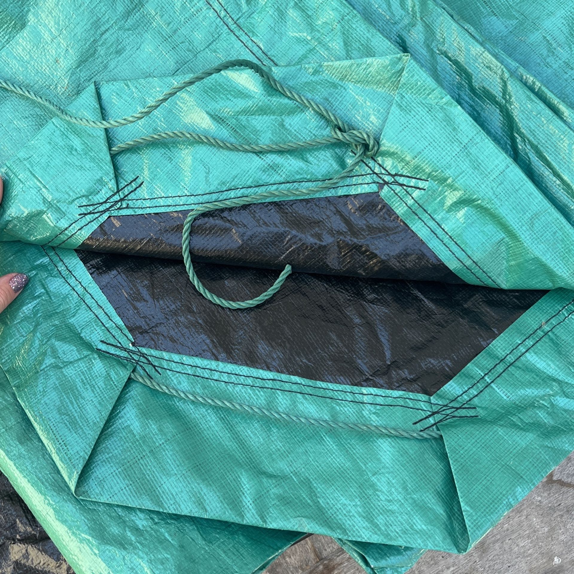 Green Drawstring Tarp (2 Pieces)