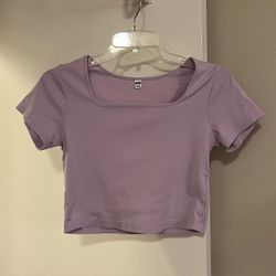 Light Purple Uniqlo Square-neck Fitted Crop top-size L(fits Like a Medium)
