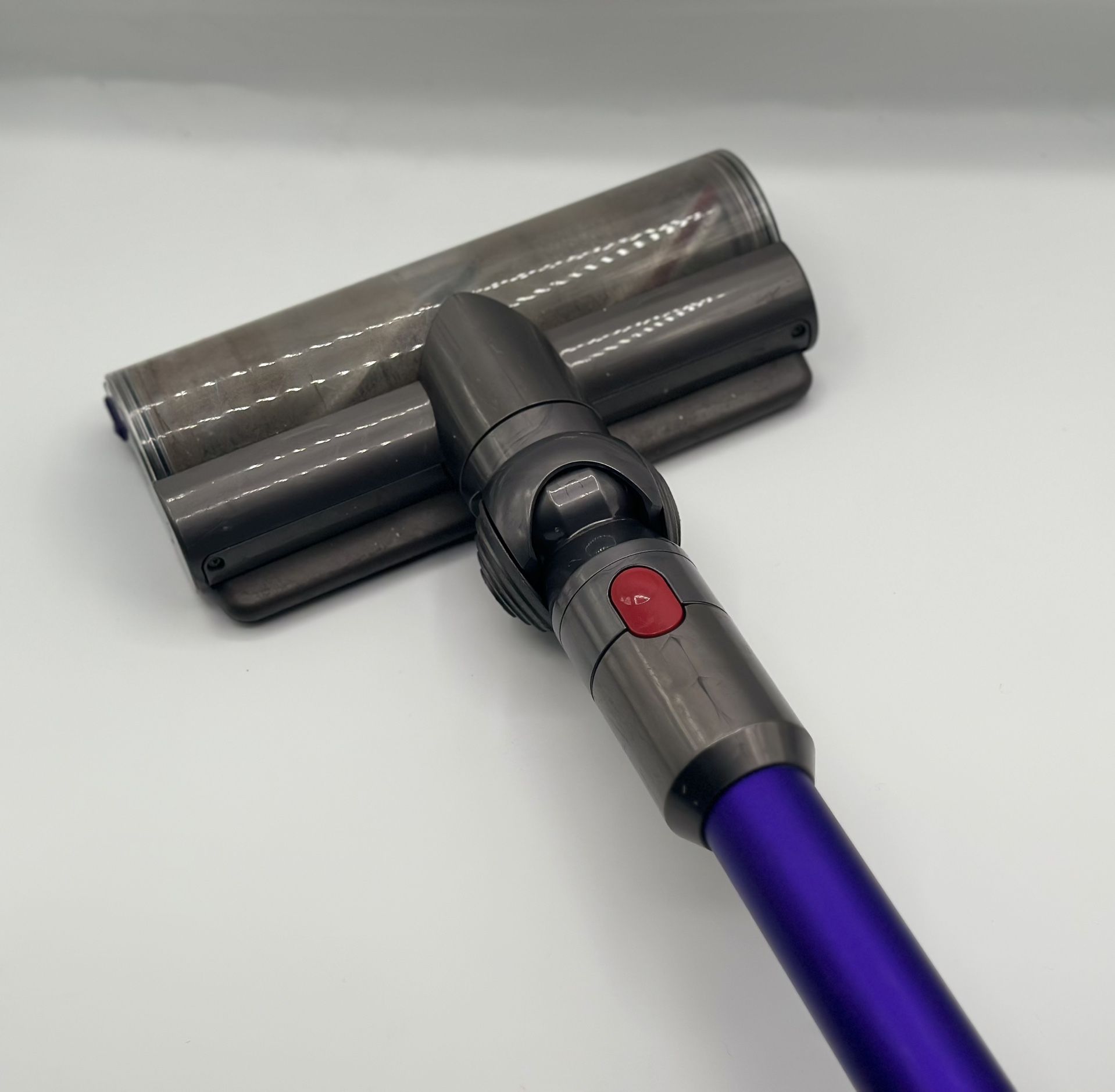 DYSON V11 OMNI-GLIDE CORDLESS VACCUM CLEANER