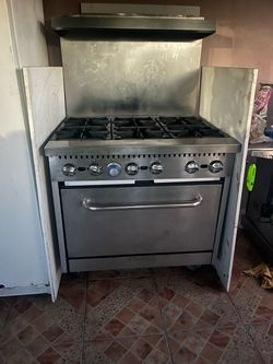 Commercial stove