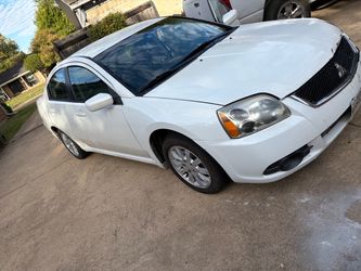 2011 Mitsubishi Galant
