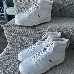 ($50 Each) Levi Size 11 Basketball HiTop Pebbled Ultra Hyde White Sneakers — Like New