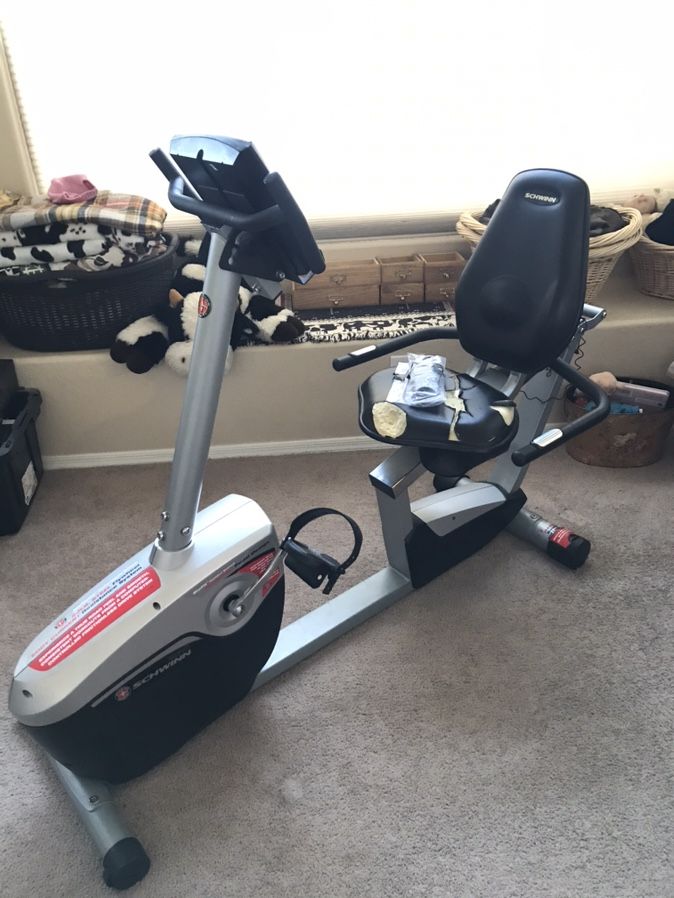 Schwinn 230 Recumbent Stationary Bike