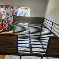 Metal Bunk Bed Frame with Ladder