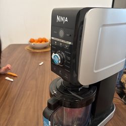 Ninja Creami Deluxe 11-in-1 – Never Used