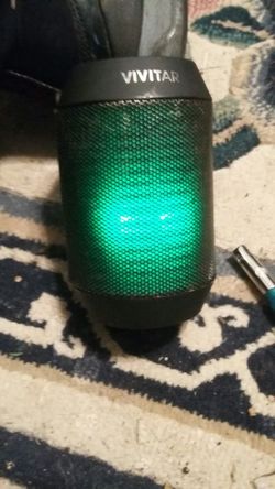 bluetooth speaker light up