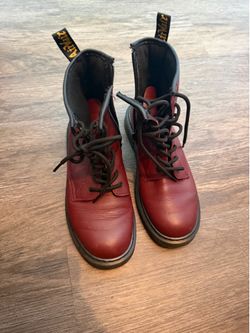 DOC MARTENS