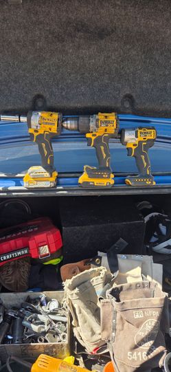 Dewalt power tool set.