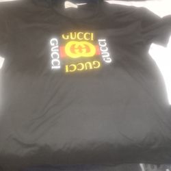 Gucci T Shirt Size Xl
